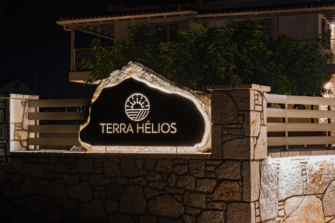 كيوبارِسِيا Terra Helios Suites & Studios المظهر الخارجي الصورة