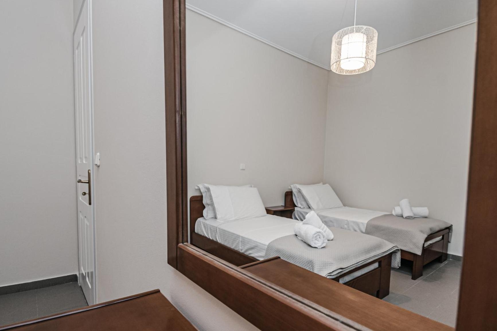 كيوبارِسِيا Terra Helios Suites & Studios الغرفة الصورة