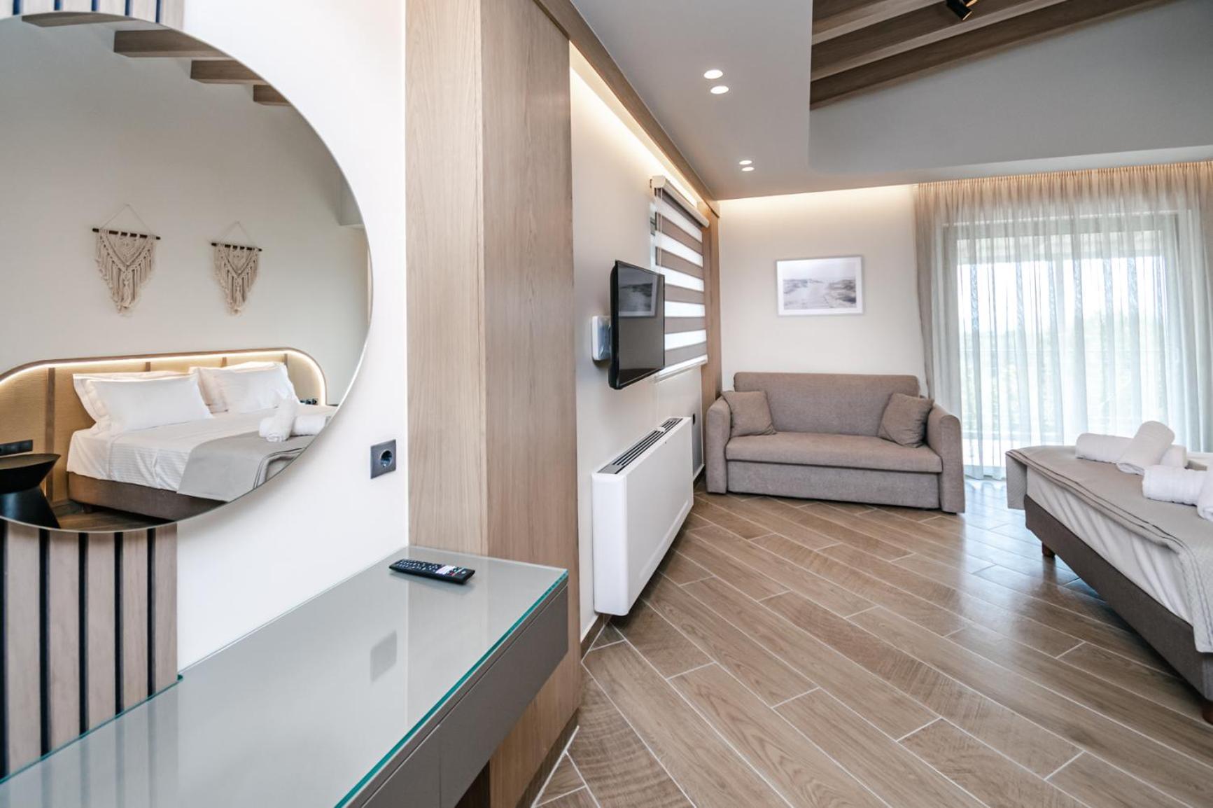 كيوبارِسِيا Terra Helios Suites & Studios الغرفة الصورة